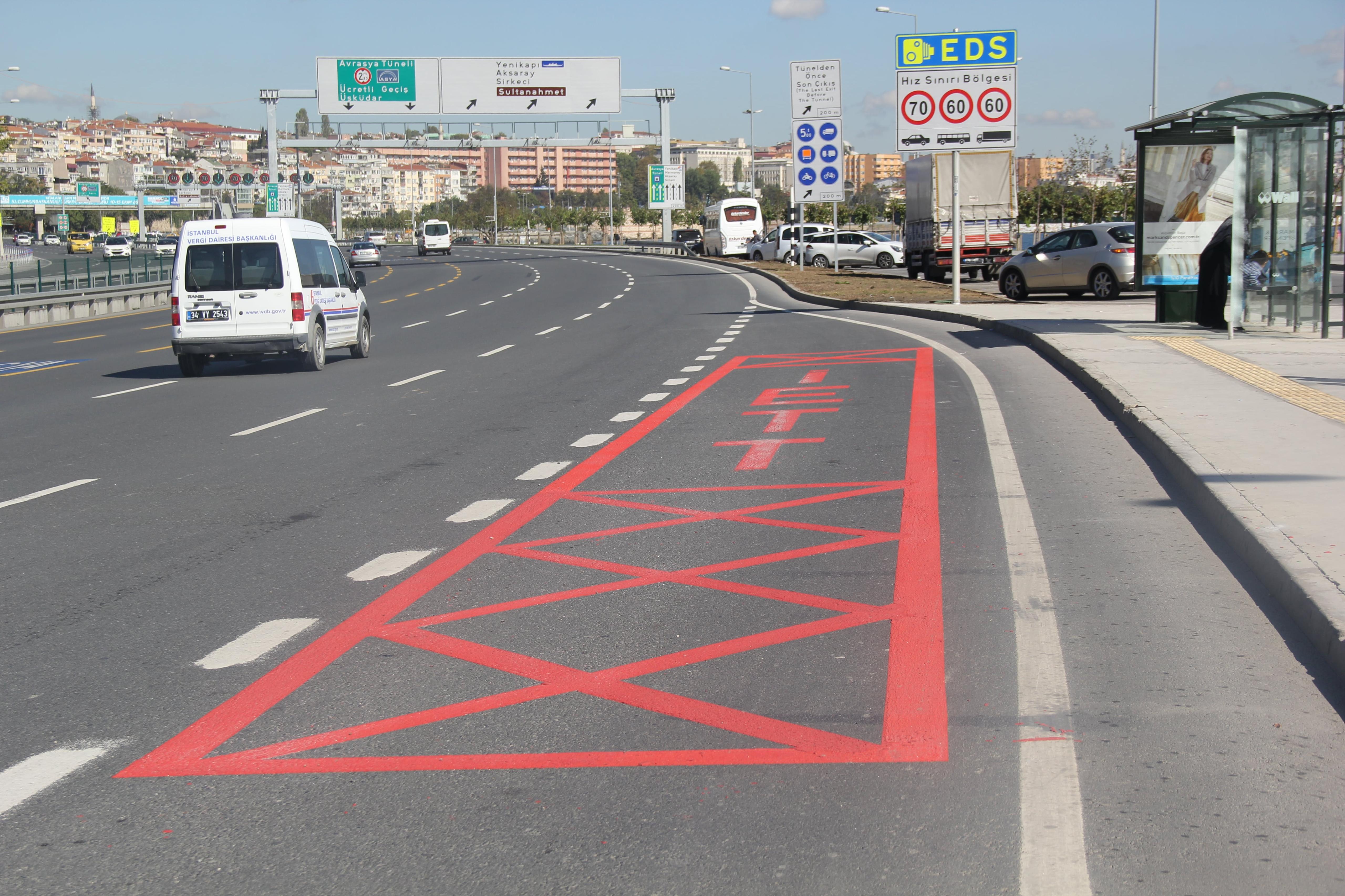 İstanbul Büyükşehir Belediyesi genelinde yatay işaretleme çalışması